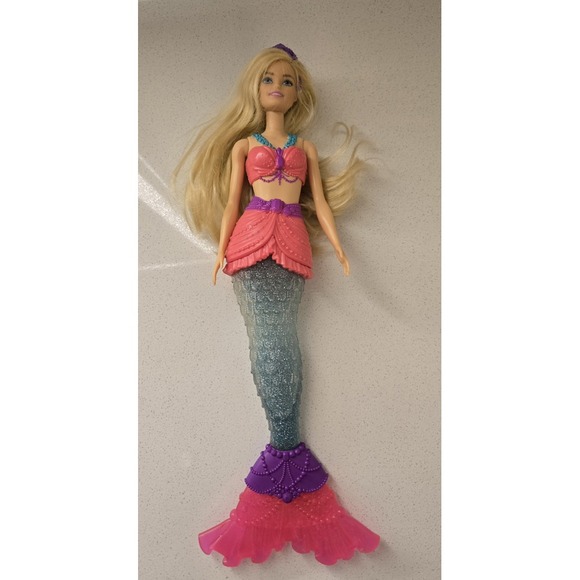 Mattel Dreamtopia Mermaid‎ Barbie Doll - Picture 1 of 3